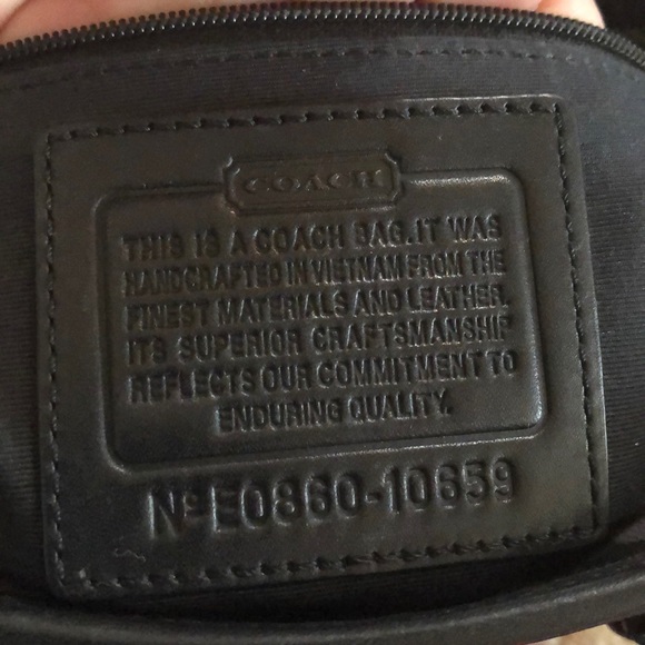 ๐คHP๐ค Black Coach Purse - Picture 3 of 7